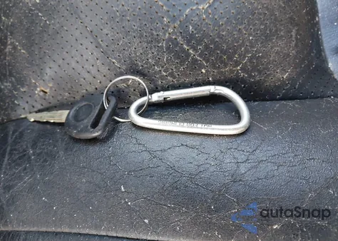 2000 Cadillac Escalade Standard z USA, uszkodzony, nr VIN 1GYEK13R3YR126208